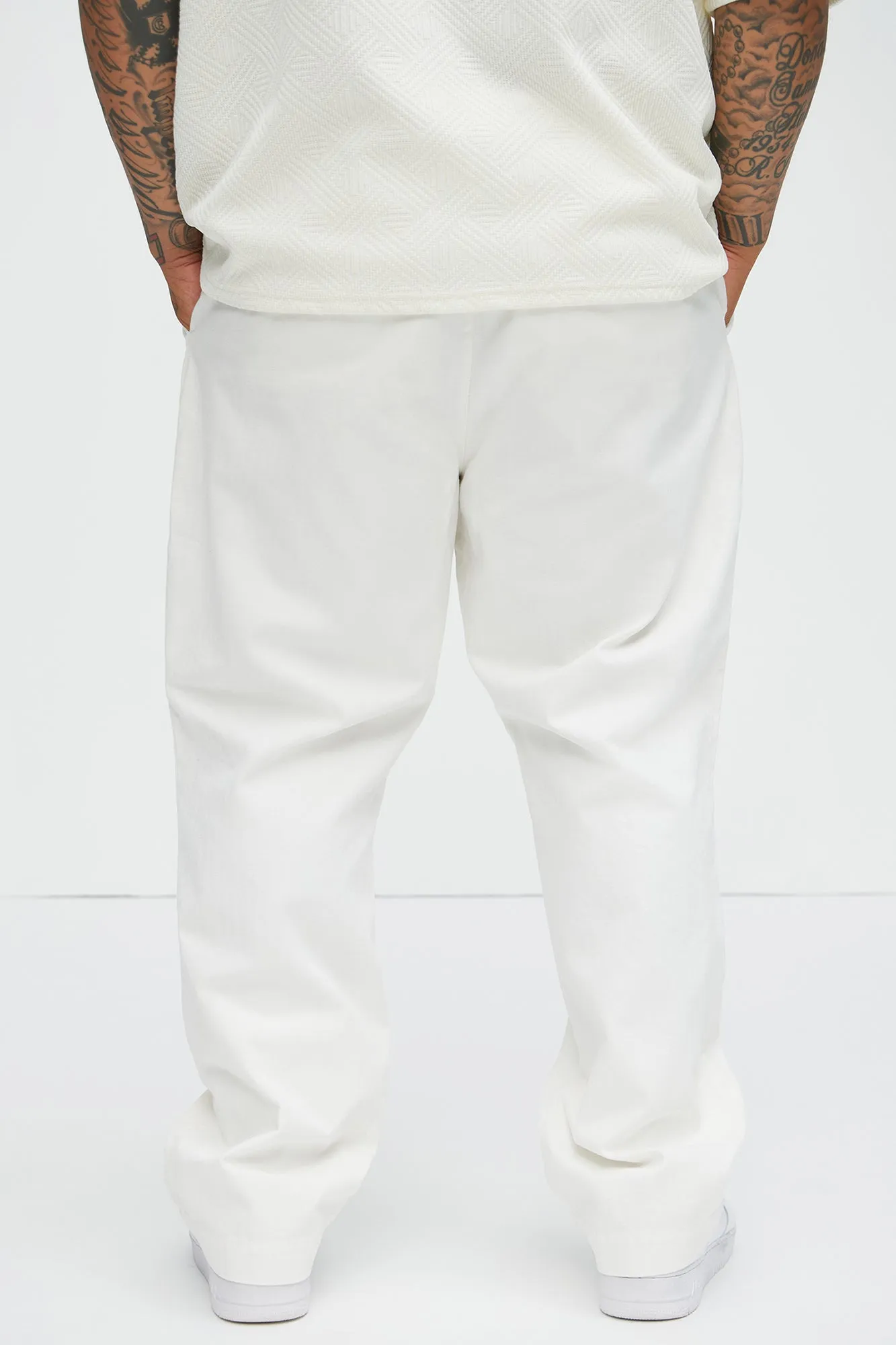 Berry Herringbone Straight Pants - White