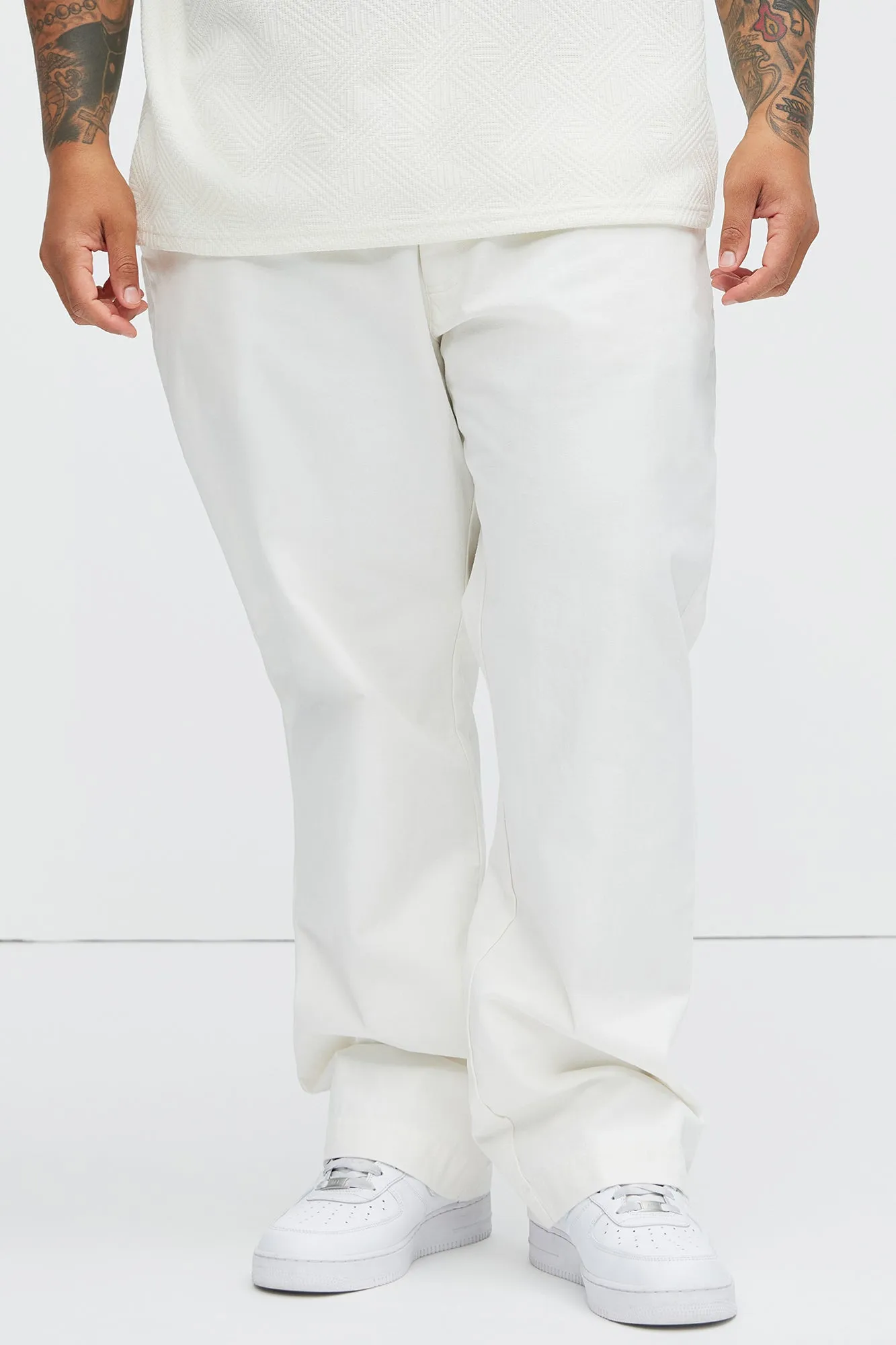 Berry Herringbone Straight Pants - White