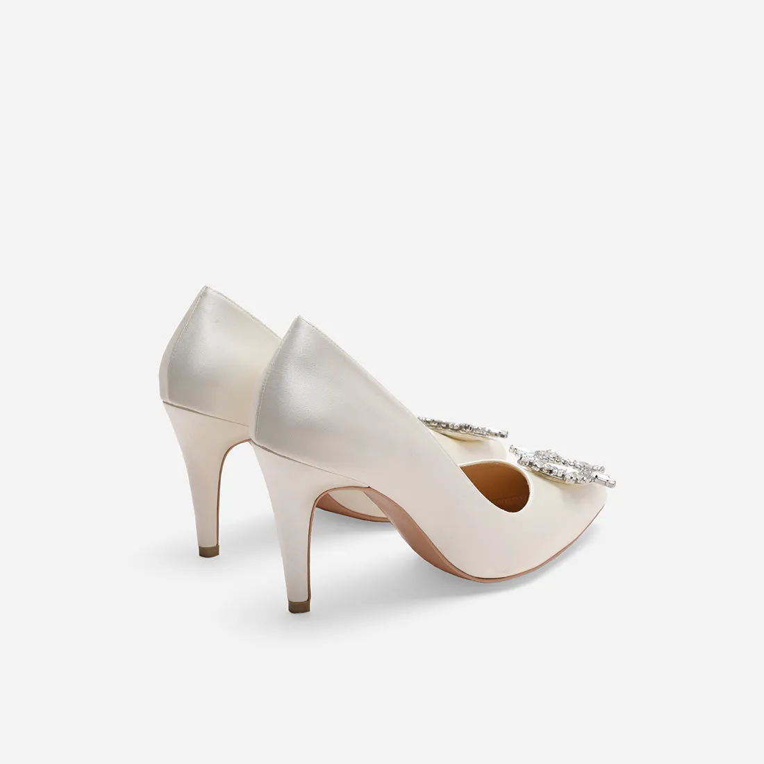 Eternal Sunshine Mariko White Pumps all