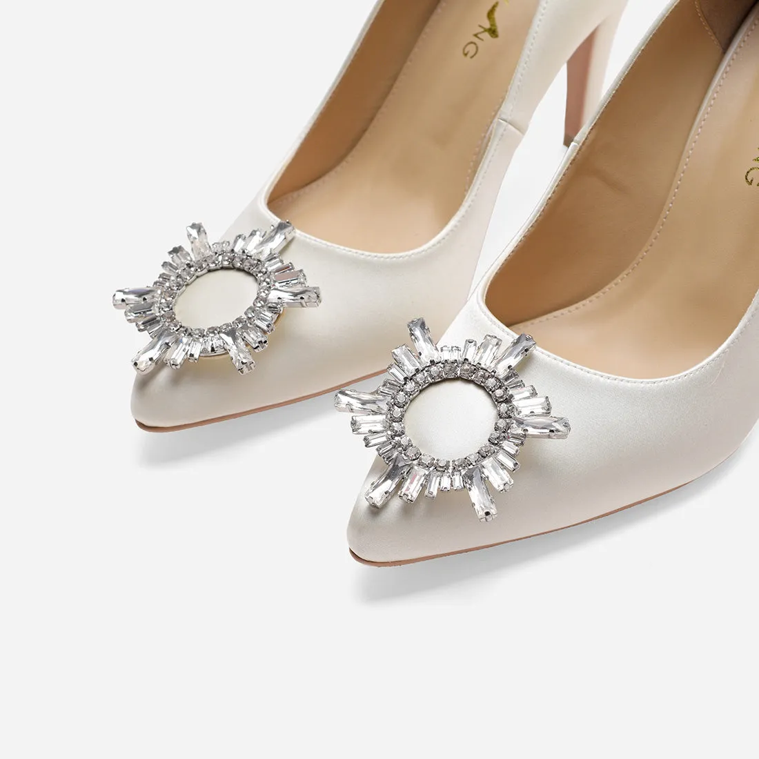Eternal Sunshine Mariko White Pumps all