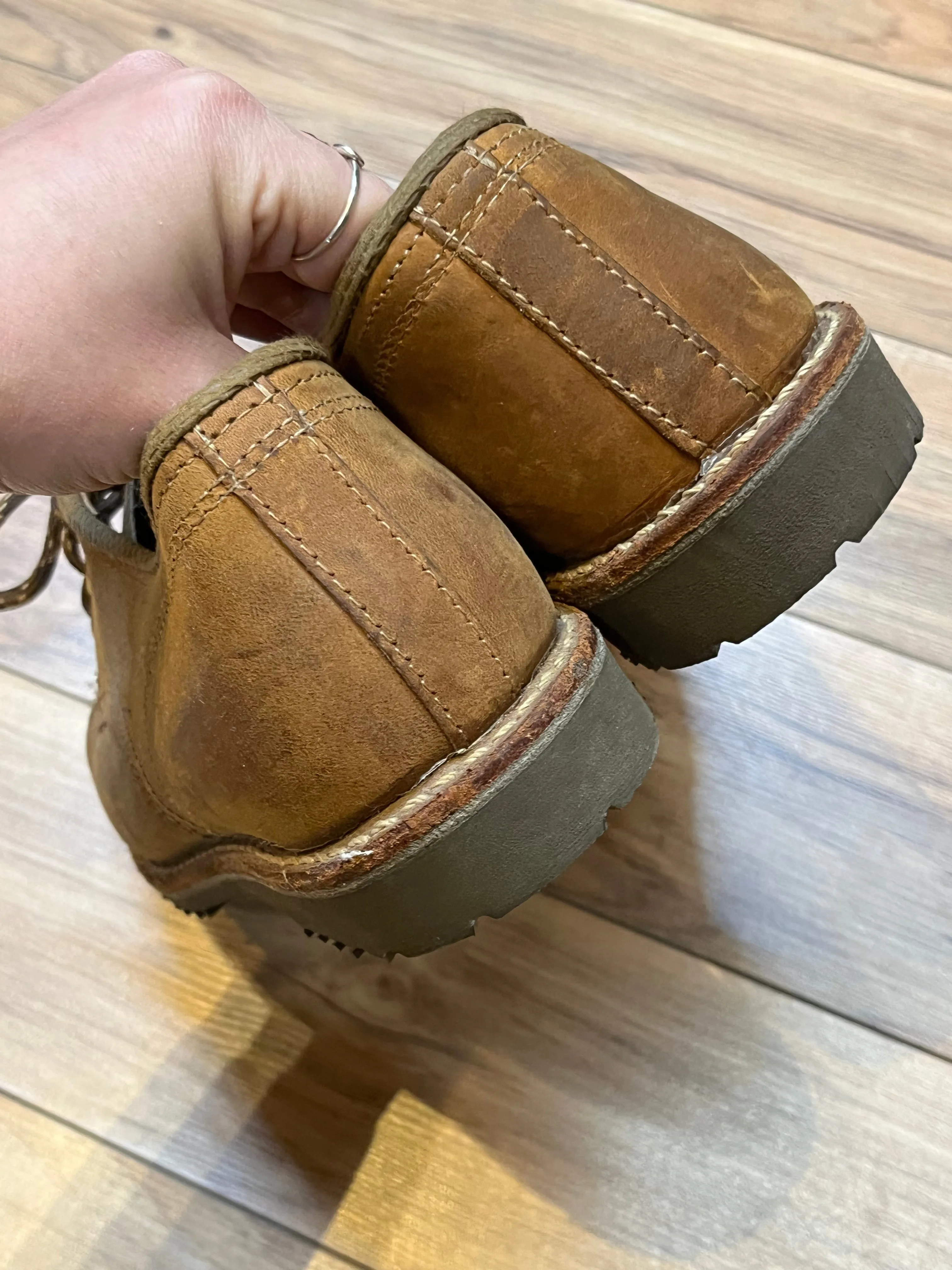 Vintage Prospector 1980’s Deadstock Moc Toe Brown Leather Shoes, Made in Canada, Womens US 9.5 SOLD